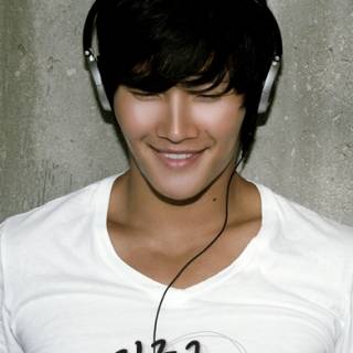 Kim Jong Kook