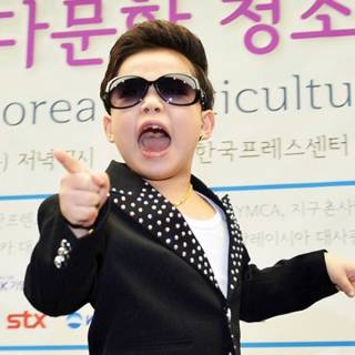 Hwang Min Woo (Little PSY)