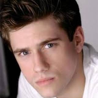 Aaron Tveit