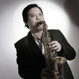 Nghệ Sĩ Saxophone Thanh Lâm