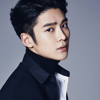 RoWoon (SF9)