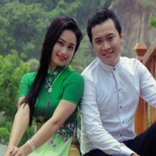 Hoàng Việt Trang ft Hà Mỹ Trang