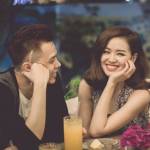 Tâm Tít nắm chặt tay, tựa vai Trịnh Thăng Bình đầy tình tứ