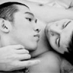 Thác loạn như ca sĩ đồng tính thời nay