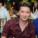 Mr. Đàm lộ diện sau scandal