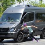 Justin đuổi đánh paparazzi
