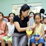 Song Trang cùng làm từ thiện