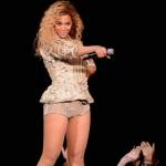 Beyonce muốn 'nhấn chìm' scandal hát nhép bằng phim tài liệu