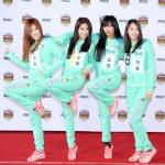 Sao Kpop 'u đầu mẻ trán' vì hội thao mừng Tết