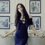 Lưu Hương Giang khoe vòng 1 quyến rũ