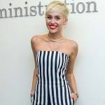 Miley Cyrus bật mí về dự án âm nhạc chung với Snoop Dogg