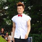 Ngất với xì-tai mặc váy của JYP