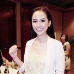 Sốc vì khuôn mặt của Mai Phương Thúy