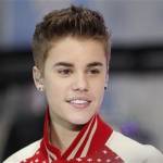 Justin Bieber bị chỉ trích vì xúc phạm chứng nhân lịch sử