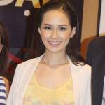 Thực hư chuyện Mai Phương Thúy độn cằm