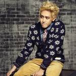 Nichkhun (2PM) xin lỗi fan trong nước mắt