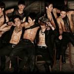 "Em trai TEEN TOP" tích cực khoe body hơn cả 2PM