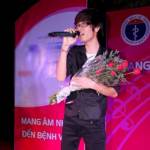  Kinh ngạc ngoại hình Bùi Anh Tuấn gầy như xác ve