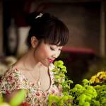 Đoan Trang chuẩn bị lên xe hoa