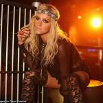 Ke$ha tuyên bố viết nhạc bằng ngực