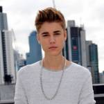 Justin Bieber dùng chuyện giải nghệ để trêu ngươi truyền thông