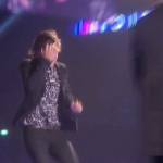 Harry Styles suýt vắng mặt tại lễ trao giải vì đi... toilet
