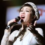 Ca sĩ "thất học"