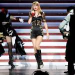 Taylor Swift tiếp tục viết nhạc về cuộc đời chính bản thân
