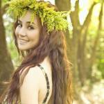 Vy Oanh lỡ hẹn, Hồng Nhung hứa hẹn bùng nổ
