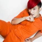 Chí Thiện chán làm trai ngoan, "nhá hàng" MV 16+