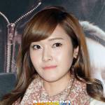 Jessica (SNSD) phủ nhận phẫu thuật thẩm mỹ