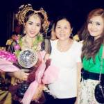 Chuyện những bà mẹ của Sao