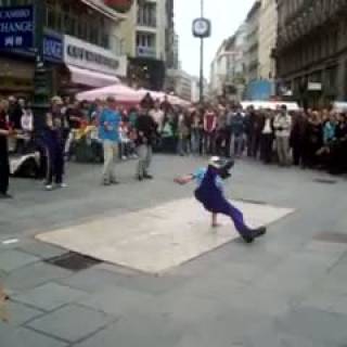 Breakdance: Màn trình diễn đường phố