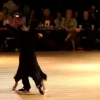 Dancesport: Selmi & Fancello in Assen với điệu Slow Waltz